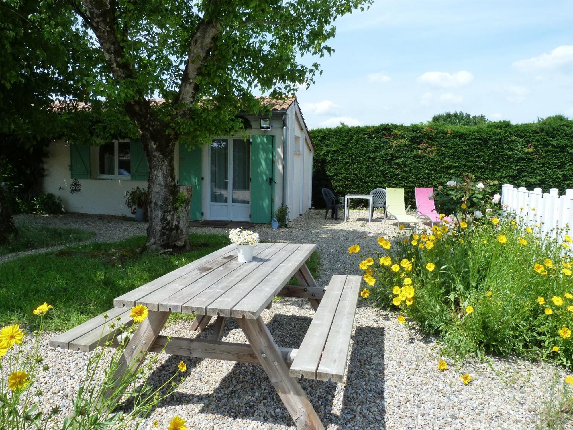 Le Clos D'Emeline Sainte-Terre Esterno foto